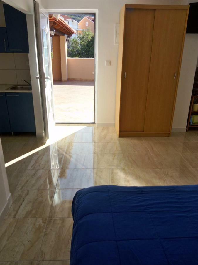 Karoma Sunroof Apartment Mlini Exterior photo